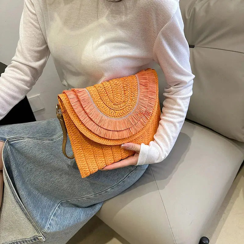Small Chic Straw Bag