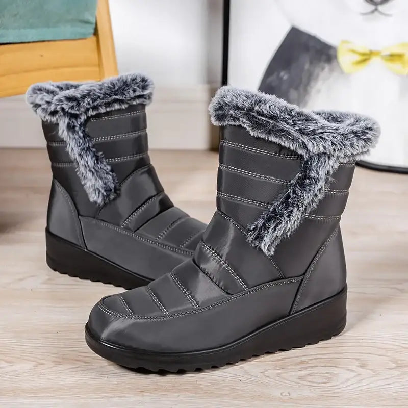 Women's Waterproof Lined Snow Boots