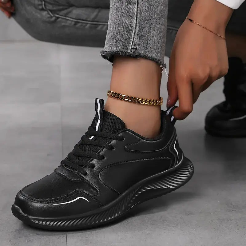 Women's Walking Shoes