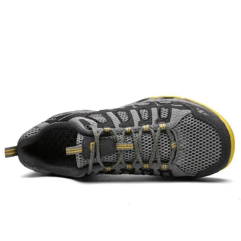 Men's orthopedic walking shoes