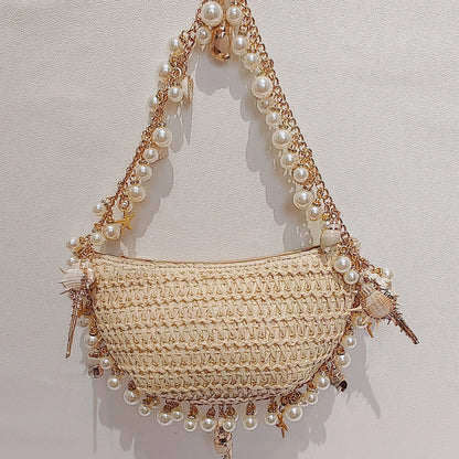 Chic Beach Bag with Pearls and Shells