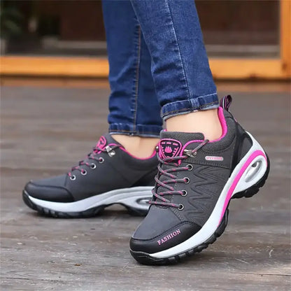 Women's Walking Shoes