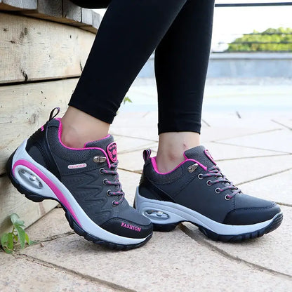 Women's Walking Shoes